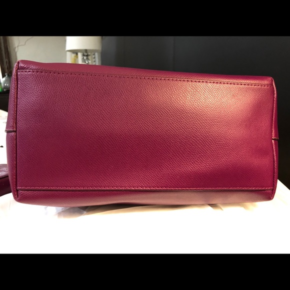 SOLD!!! COACH Pebbled Leather Tote (Plum) - Picture 7 of 8